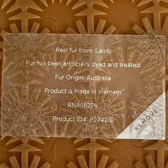 UGG Women's Fluffy Slippers in Lavender - Picture 9 of 12